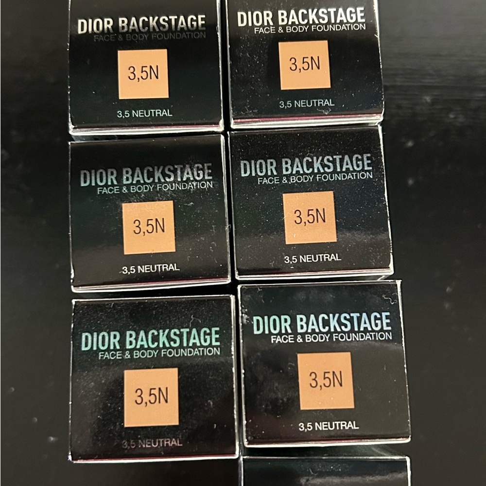 Dior Backstage Face & Body Foundation - Picture 3 of 3